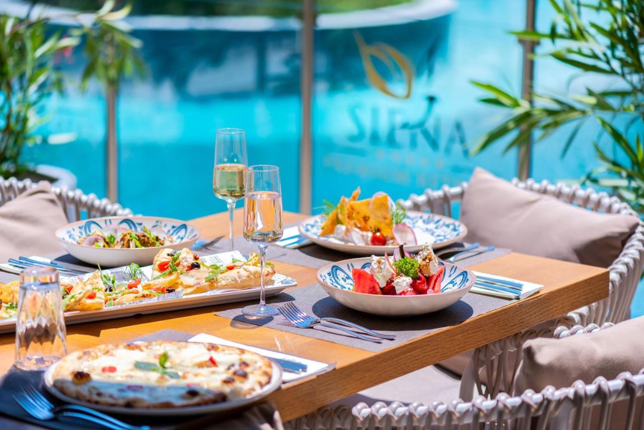Siena Premium Retreat 호텔 로제넷츠 외부 사진